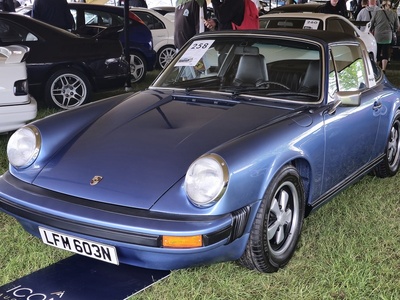 911 Targa 4