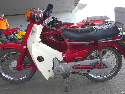 C90 Super Cub