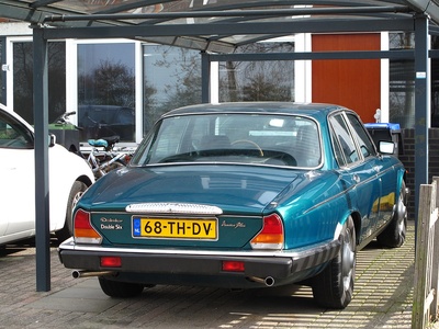 Daimler Double-Six Vanden Plas