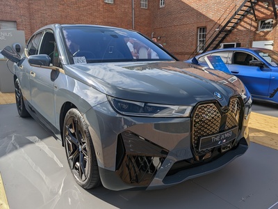 iX