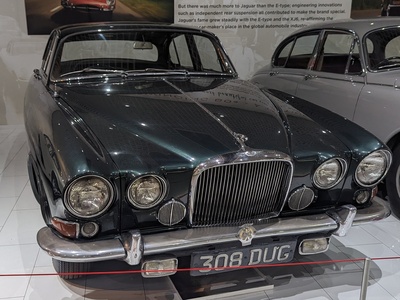 Jaguar Mark X 4.2