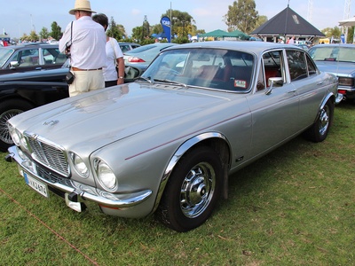 Jaguar XJ6/XJ12 (Series II)