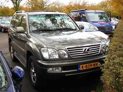 LX 470