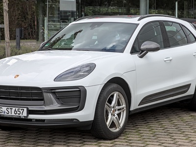 Macan T