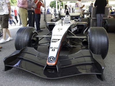 MP4-19