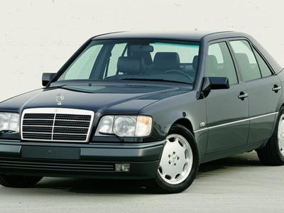 400 E
