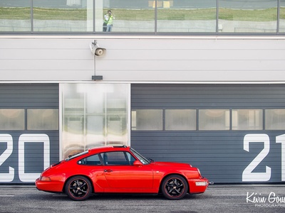 911 Carrera 4