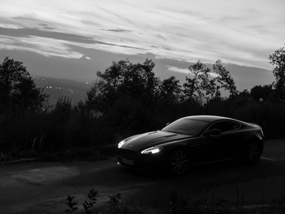 Aston Martin V8 Vantage