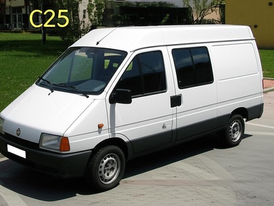 C25