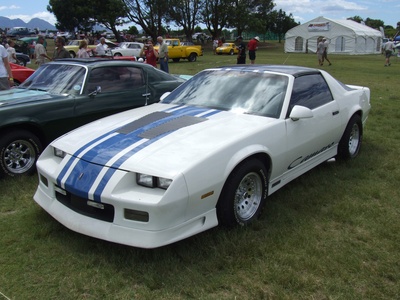 Chevrolet Camaro (3rd Gen)