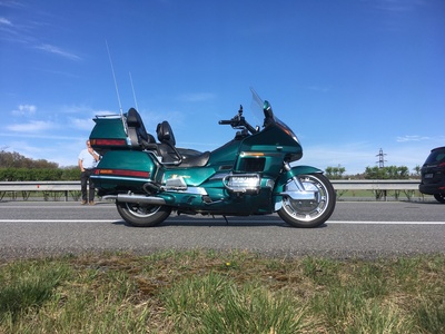 GL1500 Gold Wing