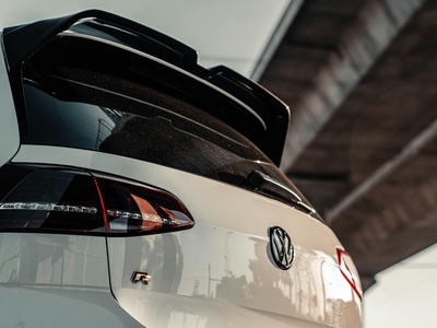 Golf R