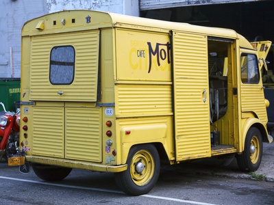H Van
