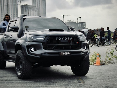 Hilux (Pickup)