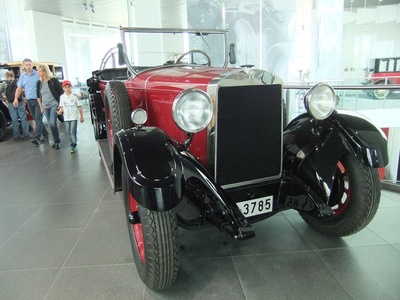 Horch 8 Type 303