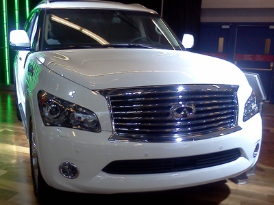 Infiniti QX80