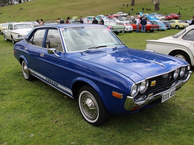 Mazda Luce/929