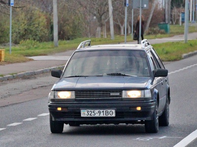 Nissan Bluebird (U11)