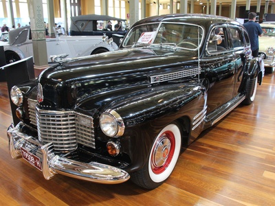 Special DeLuxe Club Coupe