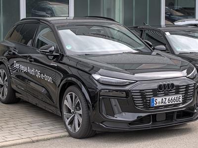SQ6 e-tron