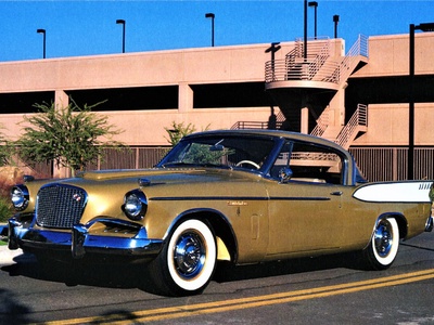 Studebaker Golden Hawk