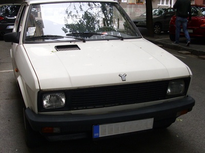 Yugo Tempo