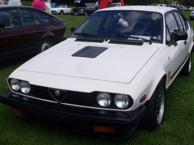 Alfa Romeo GTV6