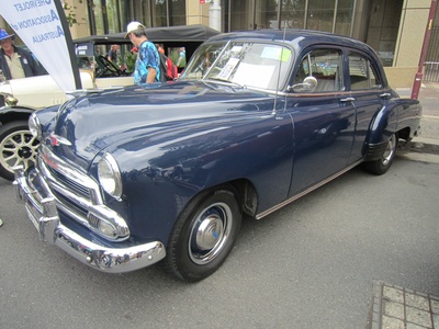 Chevrolet 210