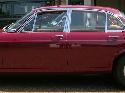 Jaguar XJ6