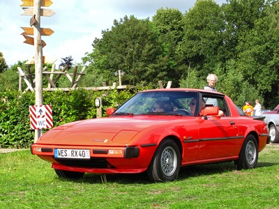 Mazda RX‑7 (FB/SA)