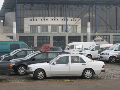 Mercedes-Benz 190E (W201)