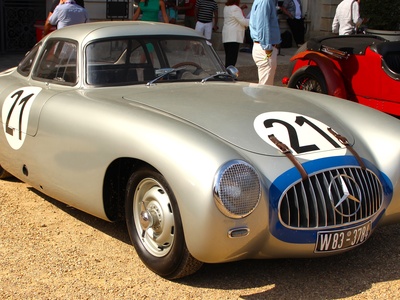 Mercedes-Benz 300 SL