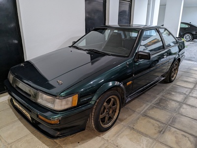 Toyota Corolla AE86
