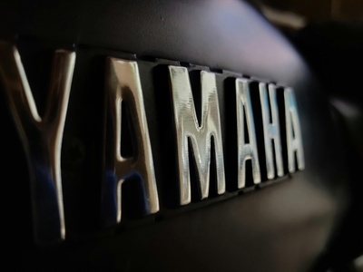 Yamaha YZF-R1