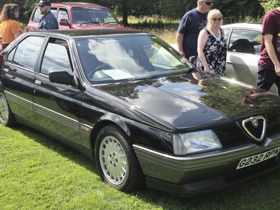 Alfa Romeo 164