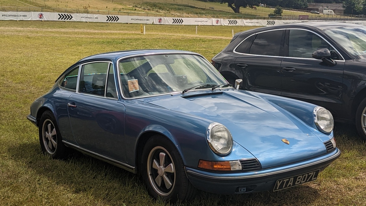 Porsche 911 on track, 2010s all-round performance icon