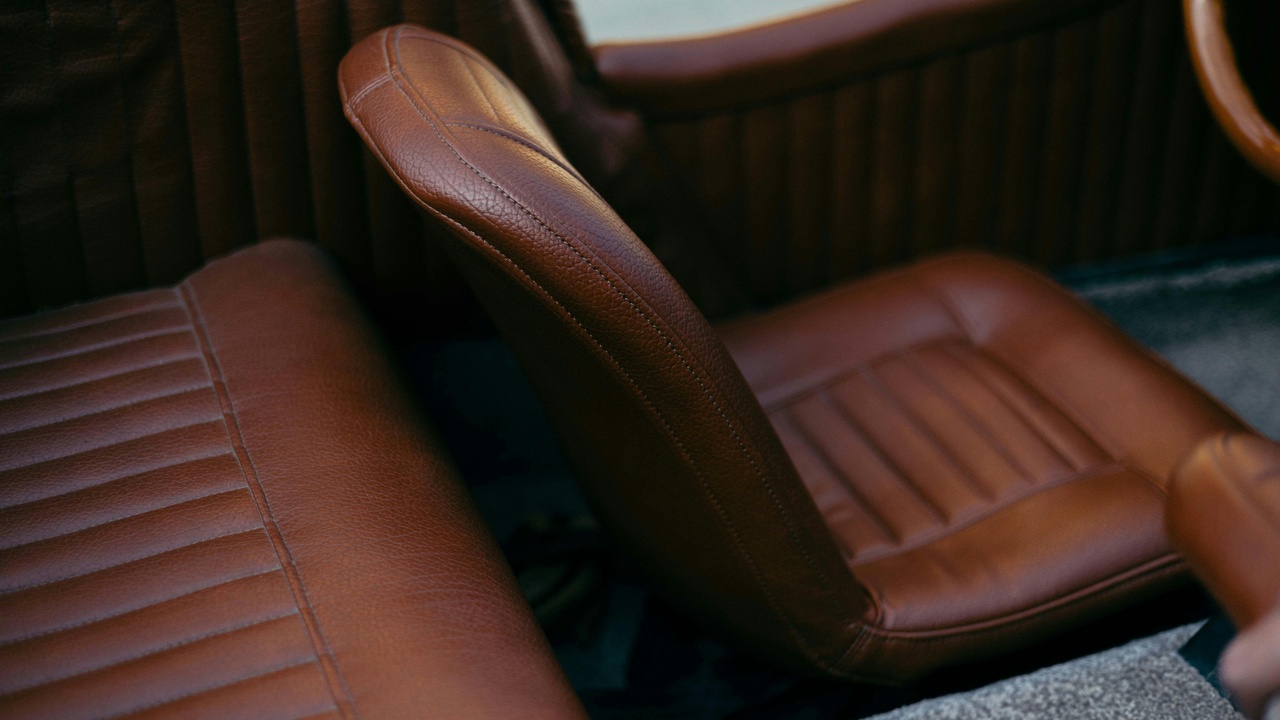 Used car listing highlighting leather seats for resale value