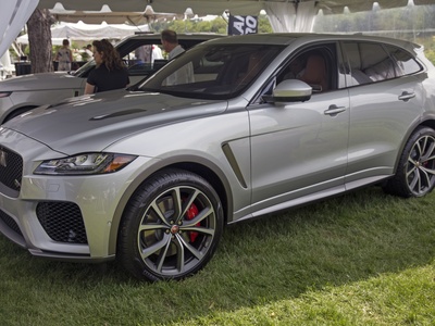 F-PACE SVR