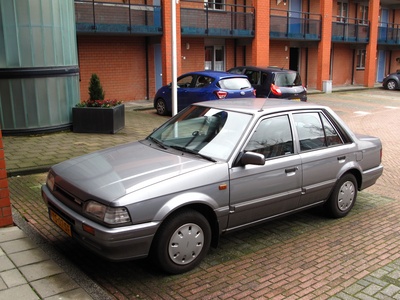 Mazda 323/Protegé