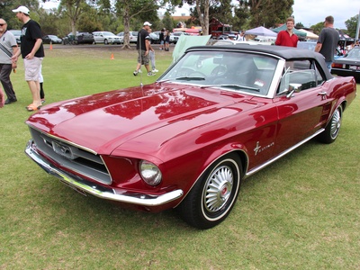 Mustang (Base/Deluxe)