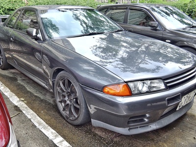 Nissan Skyline GT-R (R32)