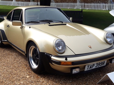 Porsche 911 Turbo 3.3 (930)