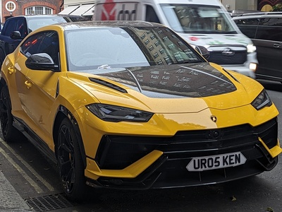 Urus Performante