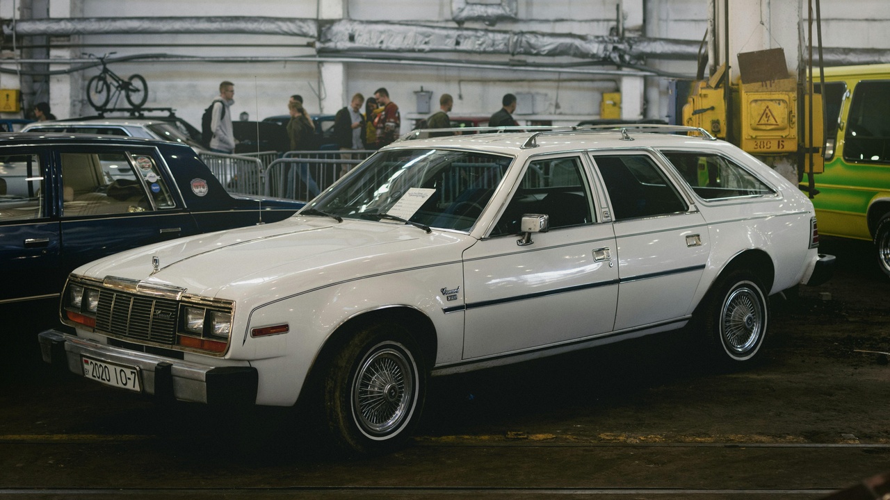 1990s American and rally cars: Chevrolet Corvette C5, Mitsubishi Lancer Evolution, Subaru Impreza 22B