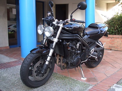 Speed Triple 955i