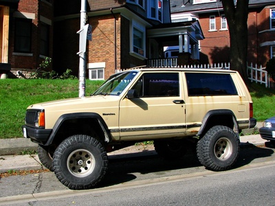 XJ