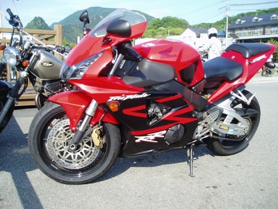 CBR900RR