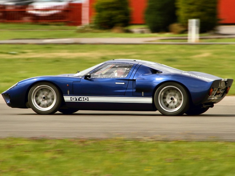 The Complete List of 1960s Sports Cars - 33Gears