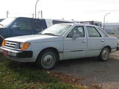 Ford Tempo