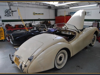 Jaguar XK120